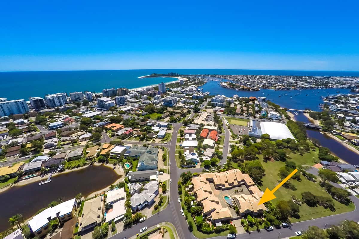 Mooloolaba Beach Escape &#8211; Rare Tightly Held Complex