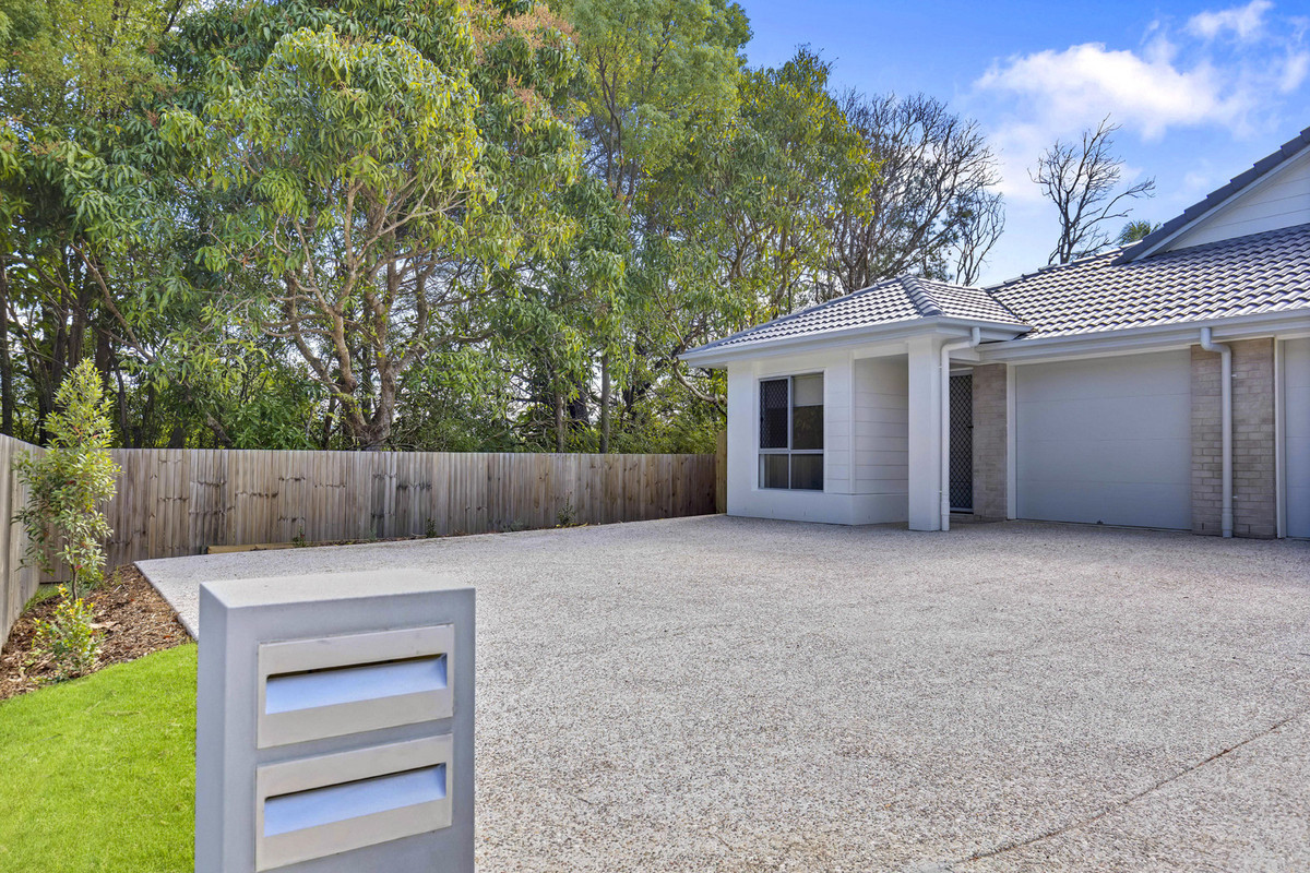 Brand New 3 Bed, 2 Bath Duplex &#8211; Perfect in Every Way with Stunning Views and Privacy
