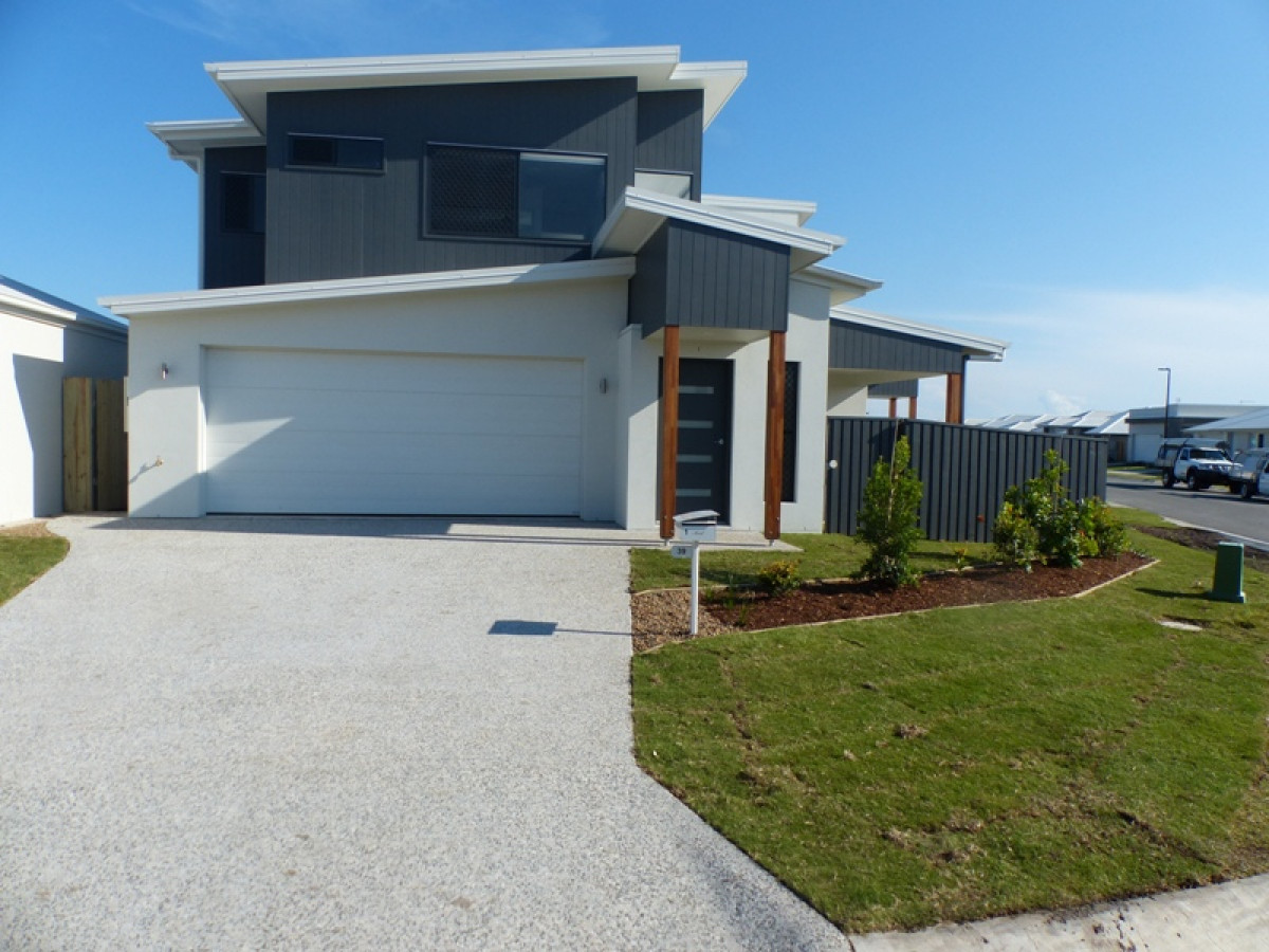 House Sized Duplex for rent